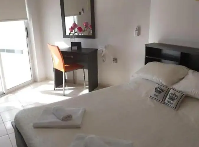 Panoramic Holidays פאהיה