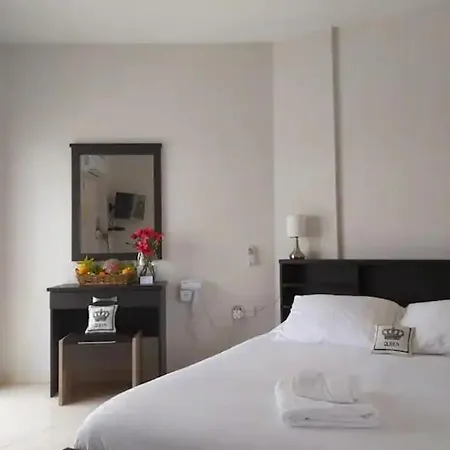 Panoramic Holidays Apartment Peyia